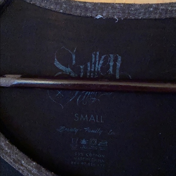 Sullen clothing skull t-shirt - Picture 4 of 7